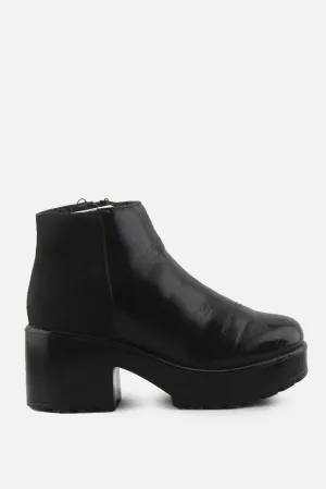 Cropp Zipper Chelsea Ankle Boots | 100% Synthetic Leather