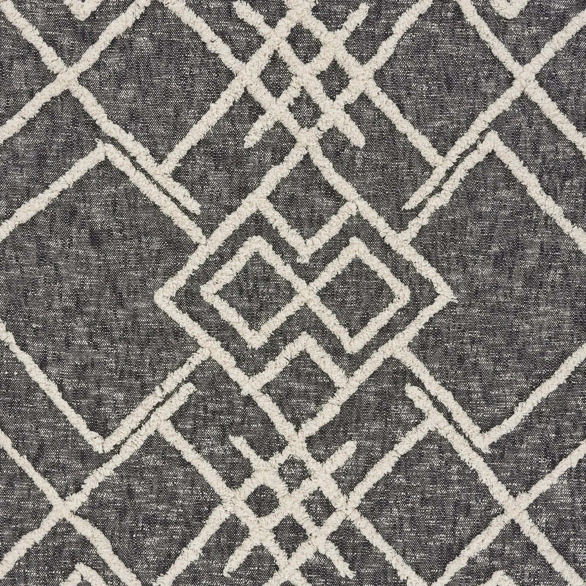 Overtufted Geometric Black and White LR80166 Throw Blanket