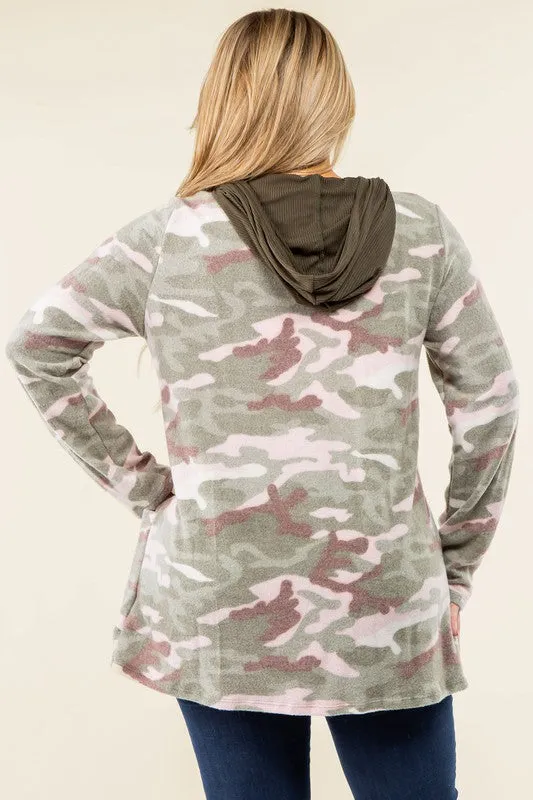 TEEK - Plus Size Camo Hooded Cardigan